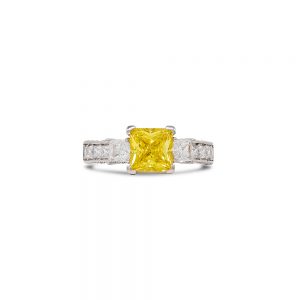 Yellow sapphire stone